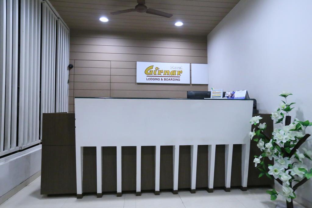 Hotel Girnar Aurangabad  Eksteriør billede
