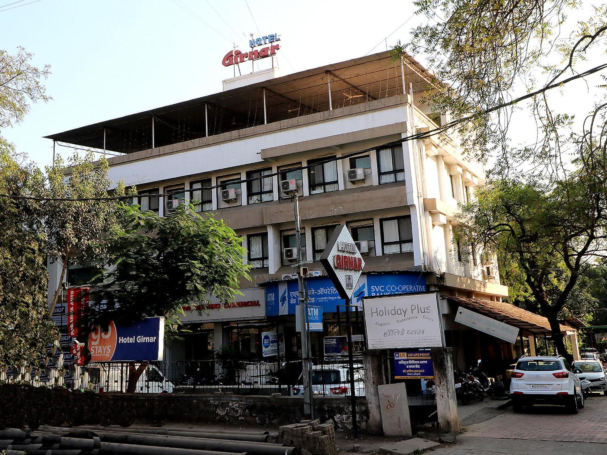 Hotel Girnar Aurangabad  Eksteriør billede